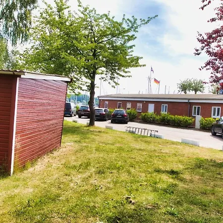 Finnenhaus 8 * Lübeck